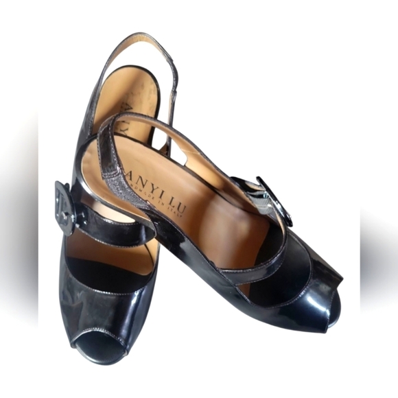 Anyi Lu Women's Black Peep-Toe Slingback Patent Leather Made In Italy Heels - Picture 6 of 9